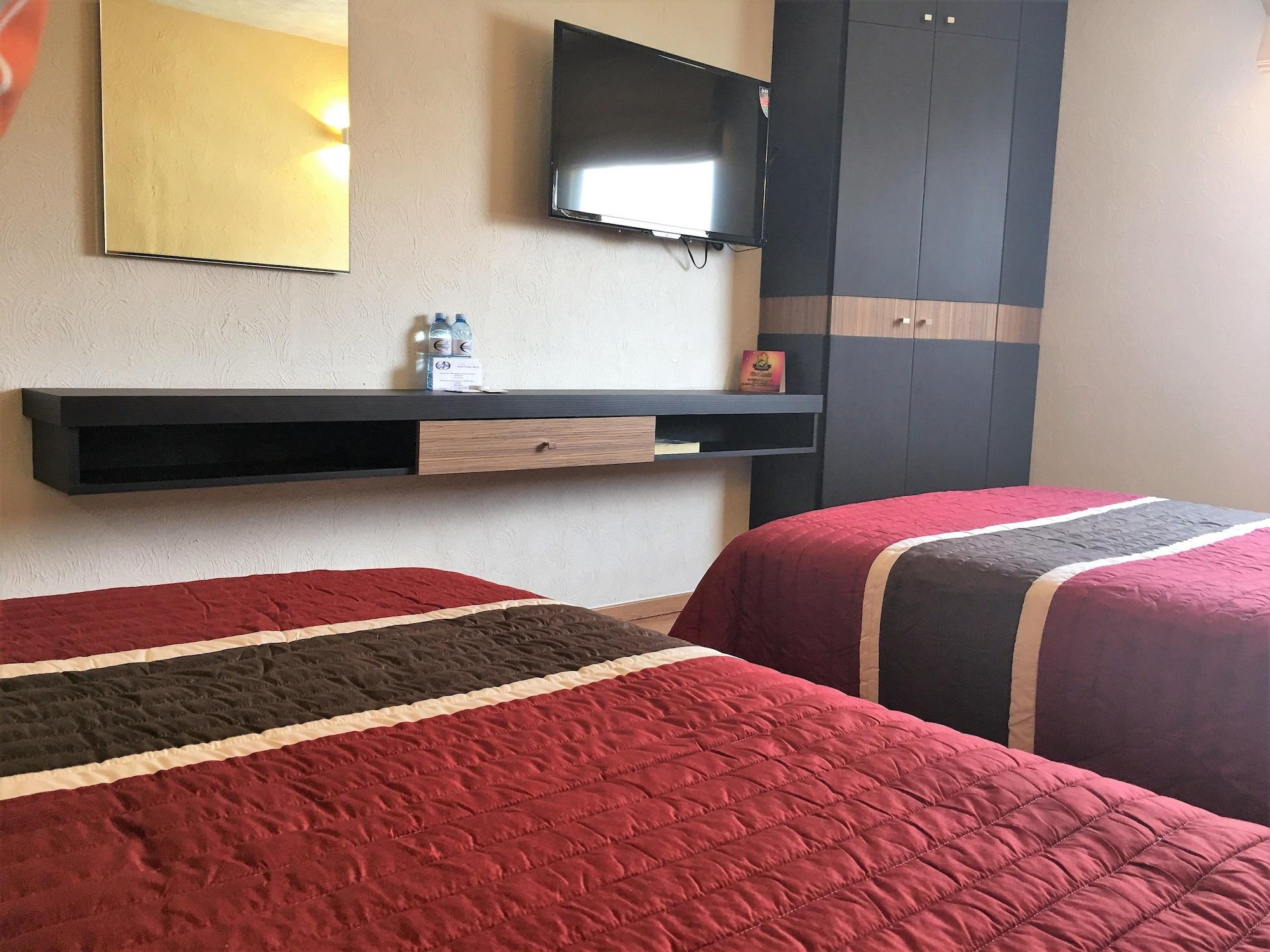 Ibeurohotel Guadalajara Expo Экстерьер фото