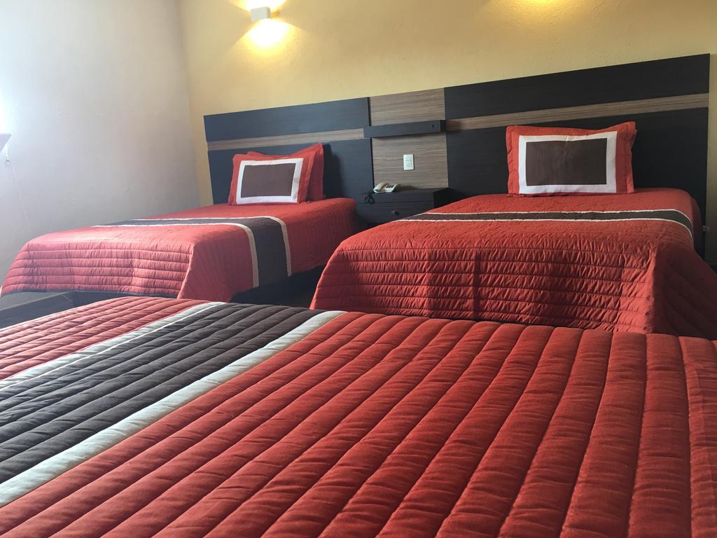 Ibeurohotel Guadalajara Expo Экстерьер фото